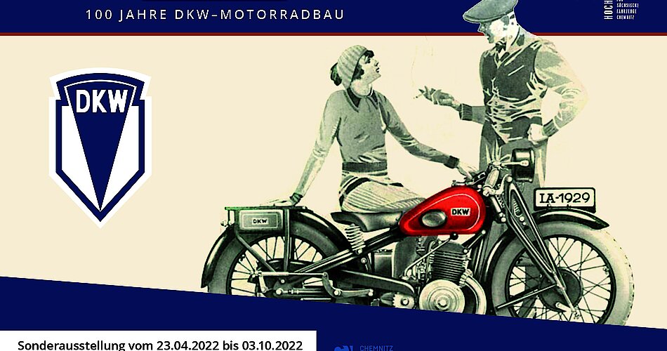 Mann und Frau stehen an einem DKW-Motorrad