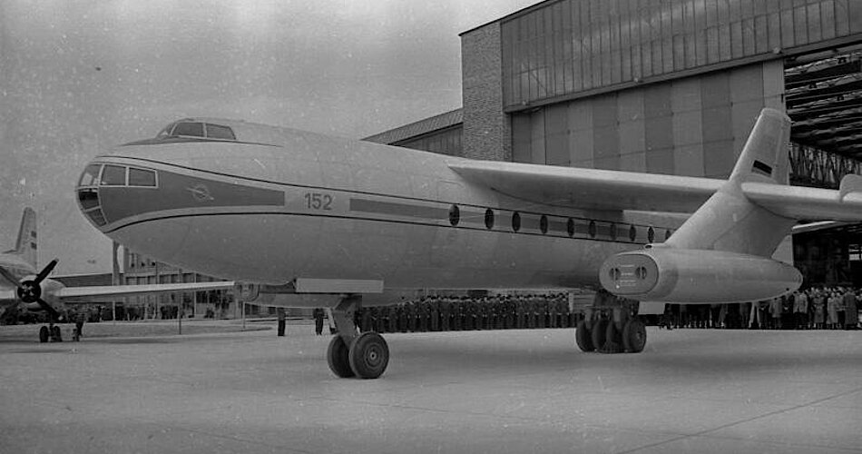 Flugzeug 152, Bundesarchiv Bild 183-54953-0004