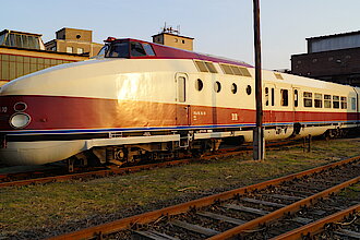 Der „Zug für Mitteldeutschland“, ein Triebwagenzug der Baureihe VT 18.16; Foto: SVT Görlitz gGmbH